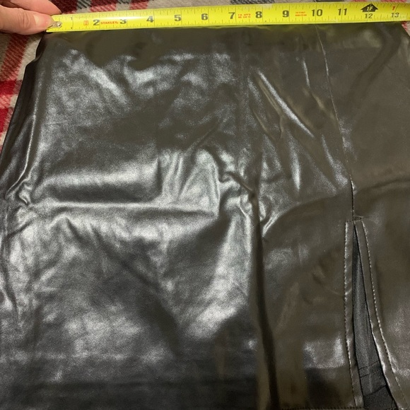 Skirt leather - Picture 4 of 5